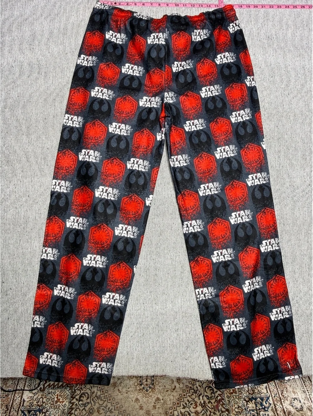 Star Wars Themed Polyester Lounge Pants Size Large